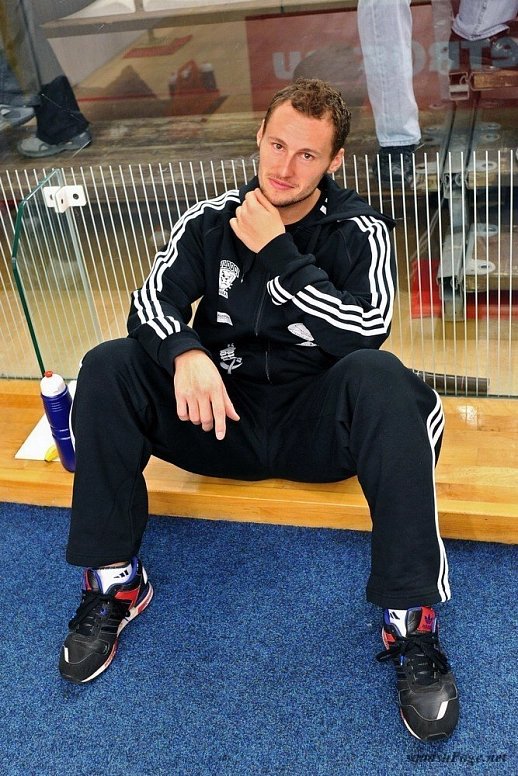 Gaultier Gregory squash