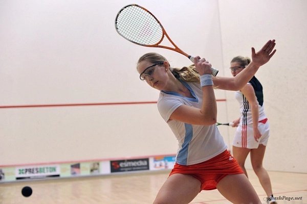 Pelešková Denisa squash