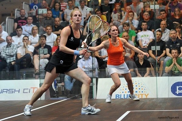 Natalie Grinham, Emma Beddoes squash