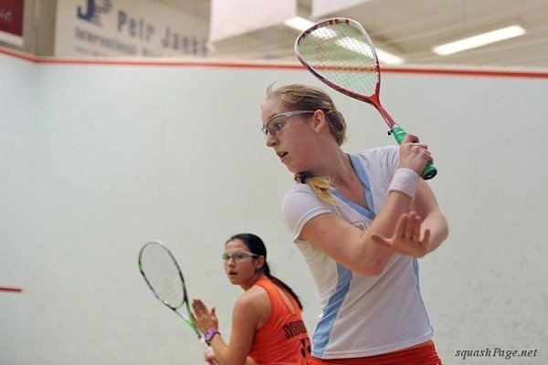 Denisa Pelešková squash